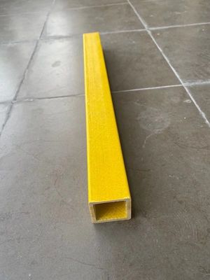 Yellow Pultruded 4x4 FRP Square Tube ISO 9000 Corrosion Resistance